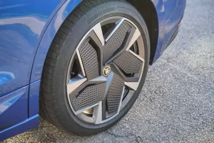 Photo 14 Skoda Enyaq  Coupé iV RS