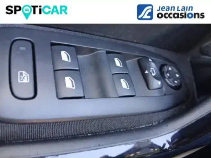 Photo 18 Peugeot 208  PureTech 82ch S&S BVM5