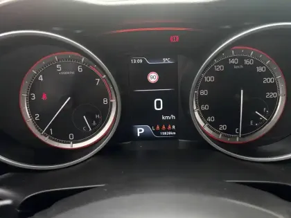 Photo 9 Suzuki Swift  1.2 Dualjet Hybrid Auto (CVT)