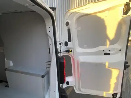 Photo 17 Peugeot Expert  FGN TOLE STANDARD BLUEHDI 145 S&S EAT8