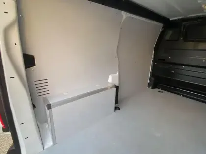 Photo 18 Peugeot Expert  FGN TOLE STANDARD BLUEHDI 145 S&S EAT8