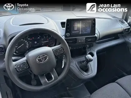 Photo 17 Toyota Proace  City Verso Medium 1.2L 110 VVT-i BVM6