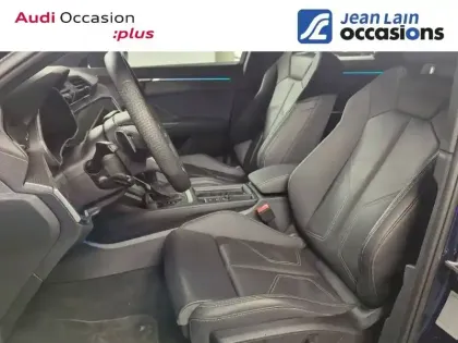 Photo 11 Audi Q3  35 TFSI 150 ch S tronic 7