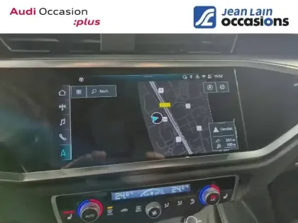 Photo 15 Audi Q3  35 TFSI 150 ch S tronic 7