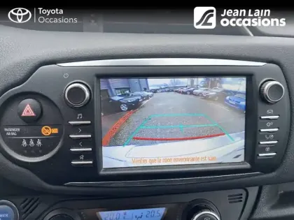 Photo 15 Toyota Yaris  Hybride 100h