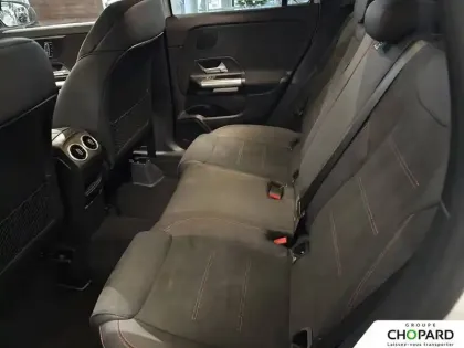 Photo 21 Mercedes GLA  180 d 8G-DCT