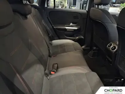 Photo 23 Mercedes GLA  180 d 8G-DCT