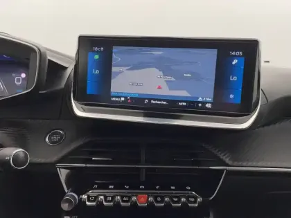 Photo 21 Peugeot 208  PureTech 100 S&S BVM6