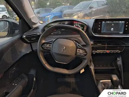 Photo 15 Peugeot 208  PureTech 75 S&S BVM5