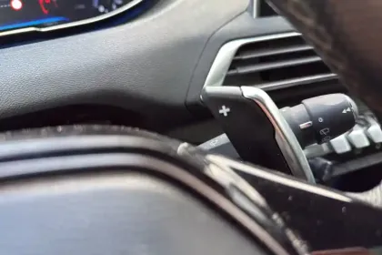 Photo 85 Peugeot 3008  BlueHDi 130ch S&S EAT8