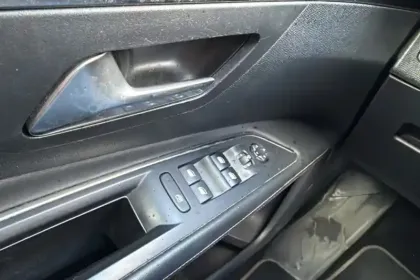 Photo 32 Peugeot 3008  BlueHDi 130ch S&S EAT8