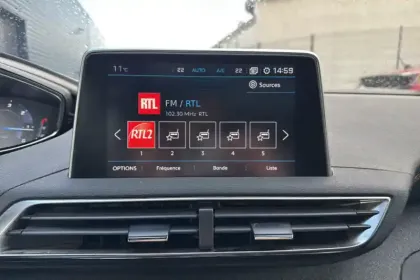 Photo 49 Peugeot 3008  BlueHDi 130ch S&S EAT8