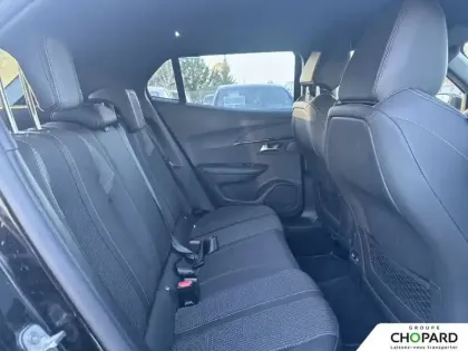 Photo 36 Peugeot 2008  PureTech 130 S&S EAT8