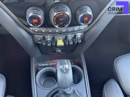 Photo 28 Mini Mini Countryman 125 - 95 ch ALL4 BVA6