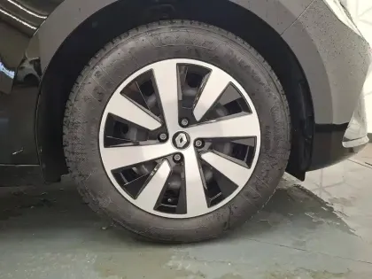 Photo 15 Renault Clio  TCe 90