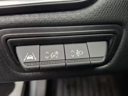 Photo 34 Renault Clio  TCe 90