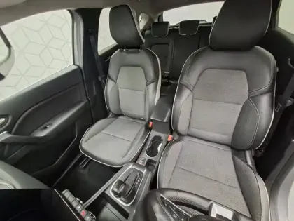 Photo 32 Renault Captur  Blue dCi 115 EDC