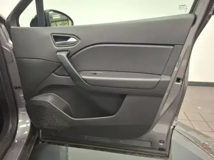 Photo 22 Renault Captur  TCe 90