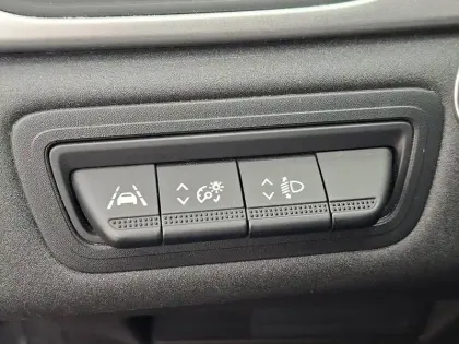 Photo 33 Renault Captur  TCe 90