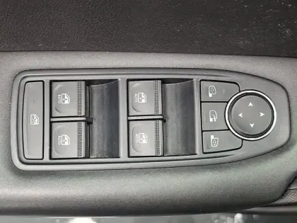 Photo 32 Renault Captur  TCe 90