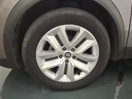 Photo 12 Renault Captur  TCe 90