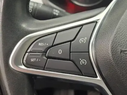 Photo 34 Renault Captur  TCe 90