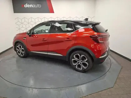 Photo 9 Renault Captur  E-Tech 145 - 21