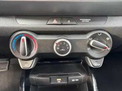 Photo 91 Kia Stonic  1.0 T-GDi 100 ch DCT7