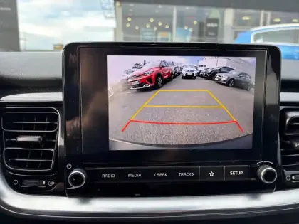 Photo 61 Kia Stonic  1.0 T-GDi 100 ch DCT7