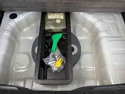 Photo 16 Kia Stonic  1.0 T-GDi 100 ch DCT7