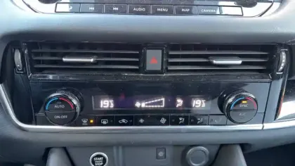 Photo 37 Nissan Qashqai  Mild Hybrid 158 ch Xtronic