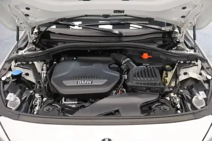 Photo 7 BMW Serie 1 116d 116 ch DKG7