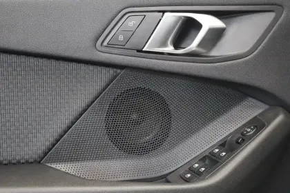 Photo 35 BMW Serie 1 116d 116 ch DKG7