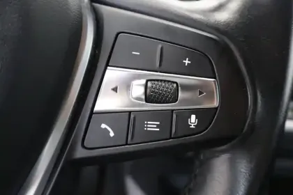 Photo 30 BMW Serie 1 116d 116 ch DKG7