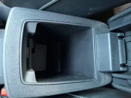 Photo 36 Renault Clio  E-Tech full hybrid 145