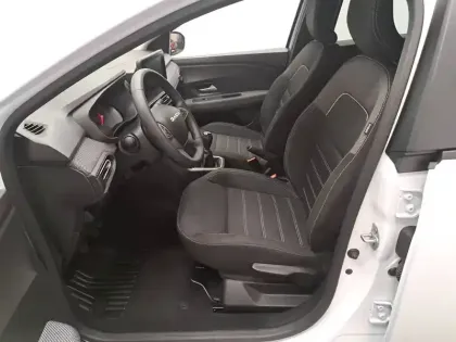 Photo 26 Dacia Jogger  ECO-G 100 5 places