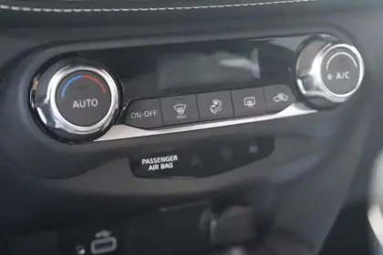 Photo 62 Nissan Juke  DIG-T 114