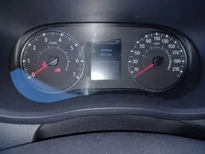 Photo 35 Renault Master  FGN TRAC F3500 L2H2 BLUE DCI 135