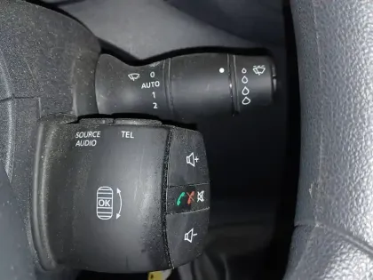 Photo 29 Renault Master  FGN TRAC F3500 L2H2 BLUE DCI 135