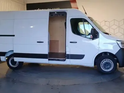 Photo 40 Renault Master  FGN TRAC F3500 L2H2 BLUE DCI 135