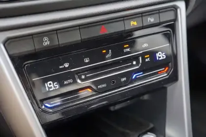 Photo 29 Volkswagen T-roc  1.5 TSI EVO2 150 Start/Stop DSG7