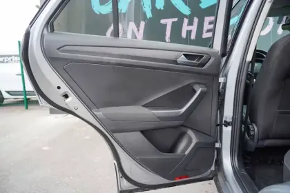 Photo 17 Volkswagen T-roc  1.5 TSI EVO2 150 Start/Stop DSG7