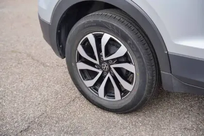 Photo 9 Volkswagen T-cross  1.0 TSI 95 Start/Stop BVM5