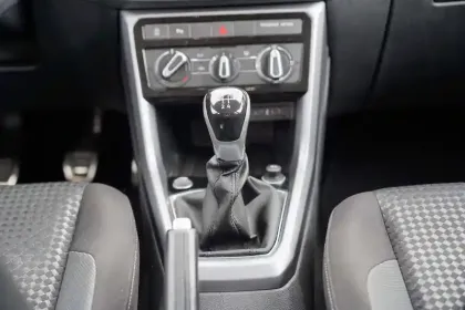 Photo 22 Volkswagen T-cross  1.0 TSI 95 Start/Stop BVM5