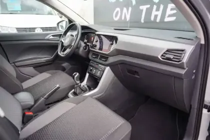 Photo 10 Volkswagen T-cross  1.0 TSI 95 Start/Stop BVM5