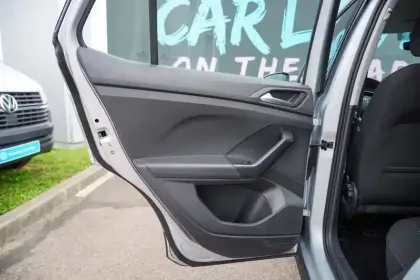 Photo 18 Volkswagen T-cross  1.0 TSI 95 Start/Stop BVM5