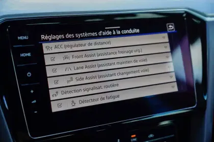 Photo 28 Volkswagen Passat  SW 1.5 TSI ACT OPF 150 DSG7