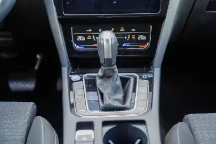 Photo 21 Volkswagen Passat  SW 1.5 TSI ACT OPF 150 DSG7