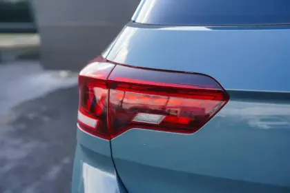 Photo 5 Volkswagen T-roc  1.5 TSI EVO2 150 Start/Stop DSG7