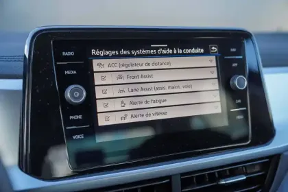 Photo 27 Volkswagen T-roc  1.5 TSI EVO2 150 Start/Stop DSG7